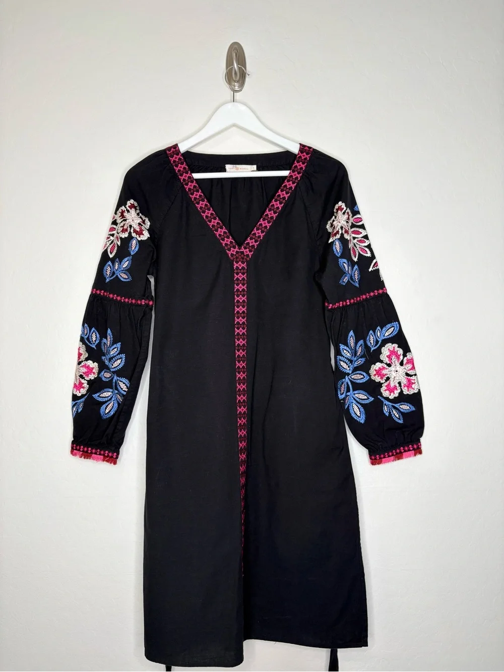 Tory Burch Theresa Embroidered Dress Black Pink Floral Tie Waist Size 6 Bohemian